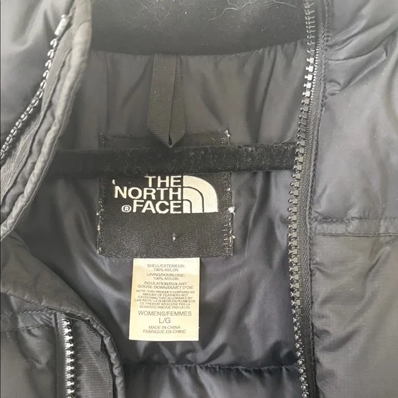 The North Face Black Women’s Down Puffer Vest - Picture 2 of 4